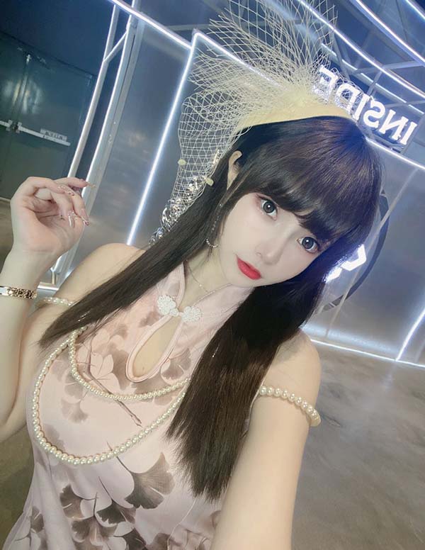 曼谷外围女全套服务